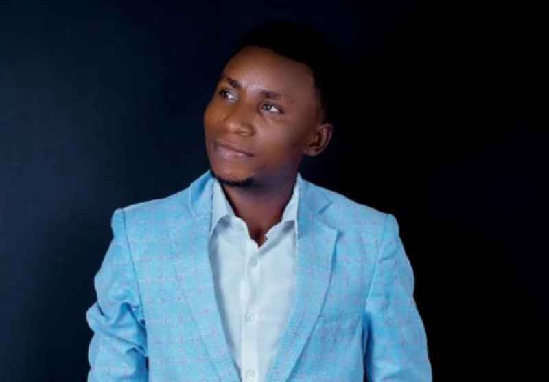 William Getumbe ft Komando wa Yesu - Fuata Yesu Mp3 Download